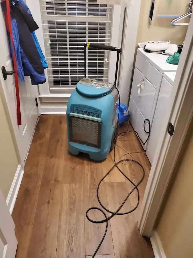 Commercial dehumidifier deployed for Flood Damage Cleanup in Mililani Town